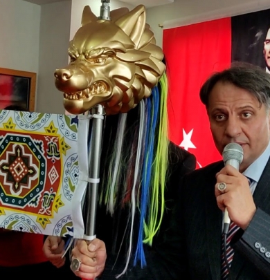 Kurt Başlı Altın Tuğ, Atabey Hüseyin Hakkı Kahveci Tarafından Altınordu'da Açıldı!